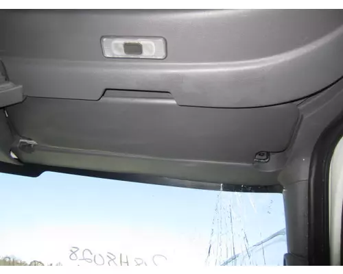 INTERNATIONAL LT INTERIOR SUN VISOR