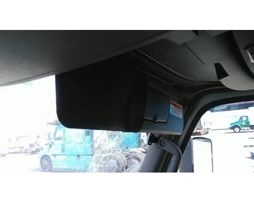 INTERNATIONAL LT INTERIOR SUN VISOR