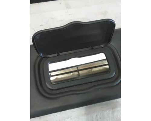 INTERNATIONAL LT INTERIOR SUN VISOR