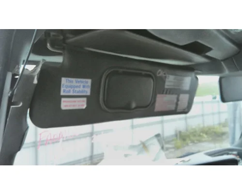 INTERNATIONAL LT INTERIOR SUN VISOR