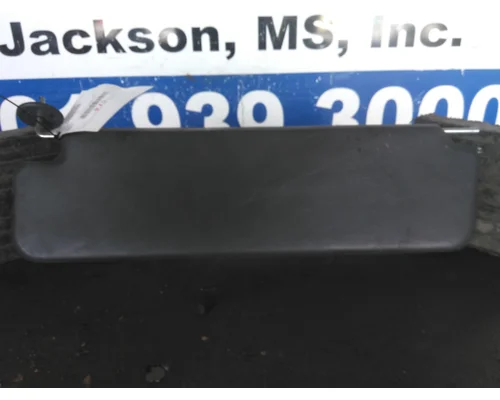 INTERNATIONAL LT INTERIOR SUN VISOR