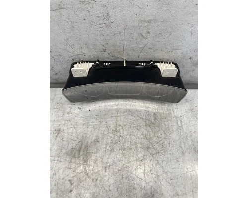 INTERNATIONAL LT Instrument Cluster