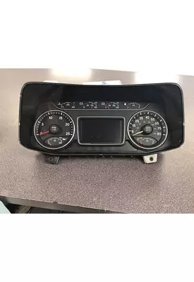 INTERNATIONAL LT Instrument Cluster
