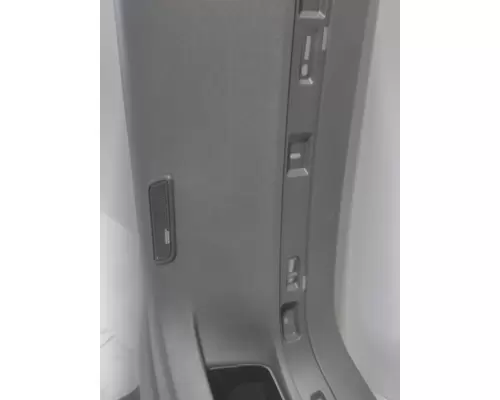 INTERNATIONAL LT Interior Parts, Misc.