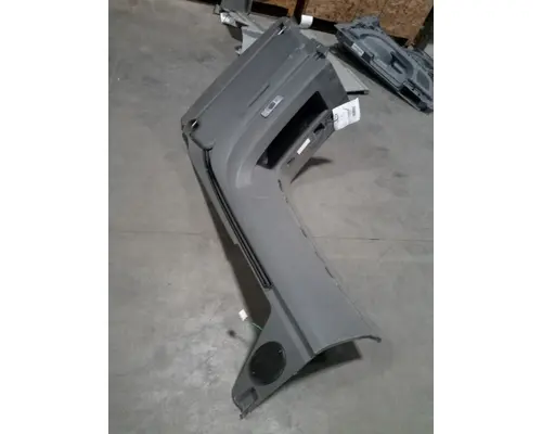 INTERNATIONAL LT Interior Parts, Misc.