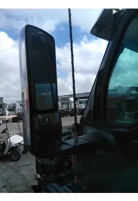 INTERNATIONAL LT MIRROR ASSEMBLY CAB/DOOR