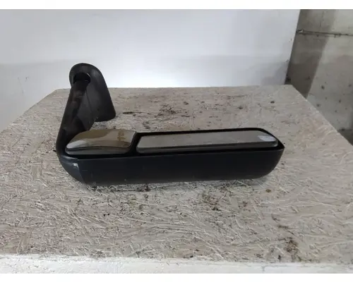 INTERNATIONAL LT MIRROR ASSEMBLY CABDOOR