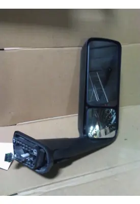 INTERNATIONAL LT MIRROR ASSEMBLY CAB/DOOR