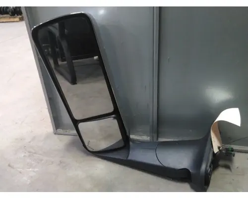 INTERNATIONAL LT MIRROR ASSEMBLY CABDOOR