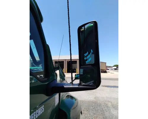 INTERNATIONAL LT MIRROR ASSEMBLY CABDOOR