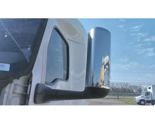 INTERNATIONAL LT MIRROR ASSEMBLY CABDOOR