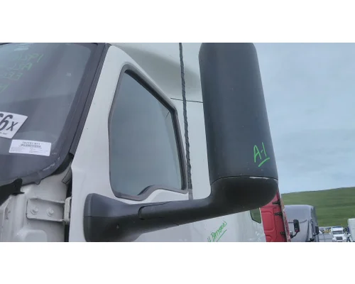 INTERNATIONAL LT MIRROR ASSEMBLY CABDOOR