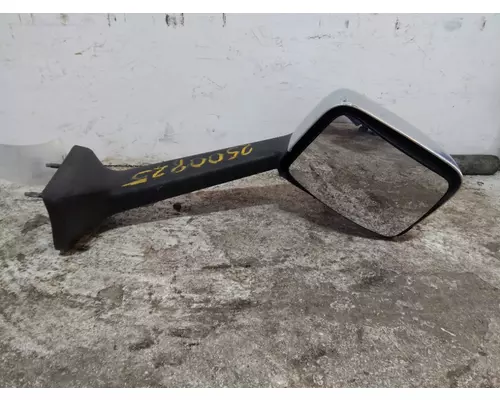 INTERNATIONAL LT MIRROR ASSEMBLY FENDERHOOD