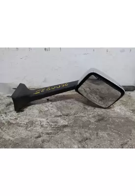 INTERNATIONAL LT MIRROR ASSEMBLY FENDER/HOOD