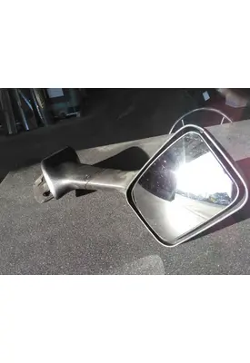 INTERNATIONAL LT MIRROR ASSEMBLY FENDER/HOOD
