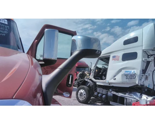 INTERNATIONAL LT MIRROR ASSEMBLY FENDERHOOD