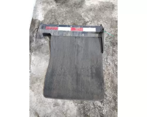 INTERNATIONAL LT MUD FLAP HANGER