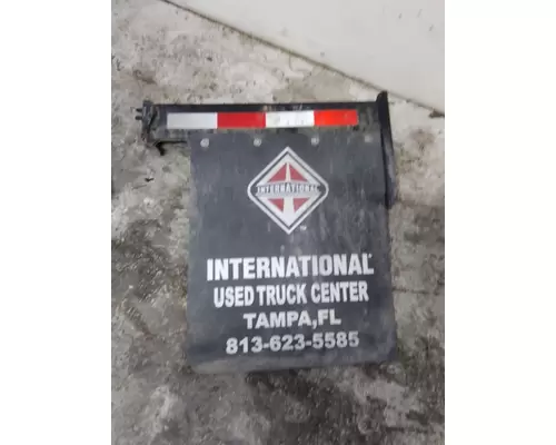 INTERNATIONAL LT MUD FLAP HANGER
