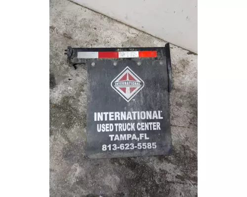 INTERNATIONAL LT MUD FLAP HANGER