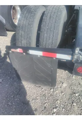 INTERNATIONAL LT MUD FLAP HANGER