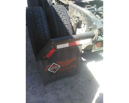 INTERNATIONAL LT MUD FLAP HANGER