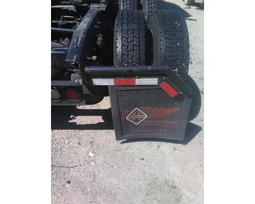 INTERNATIONAL LT MUD FLAP HANGER