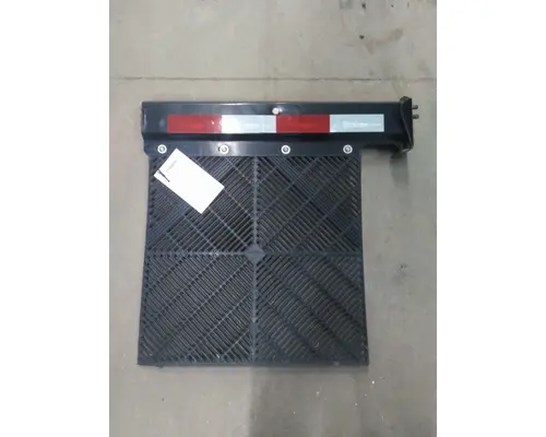 INTERNATIONAL LT MUD FLAP HANGER