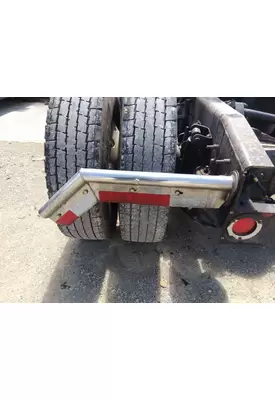 INTERNATIONAL LT MUD FLAP HANGER
