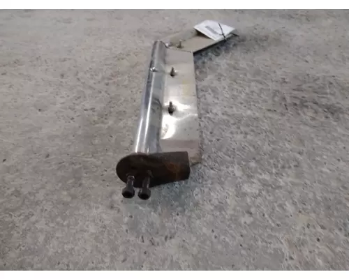 INTERNATIONAL LT MUD FLAP HANGER
