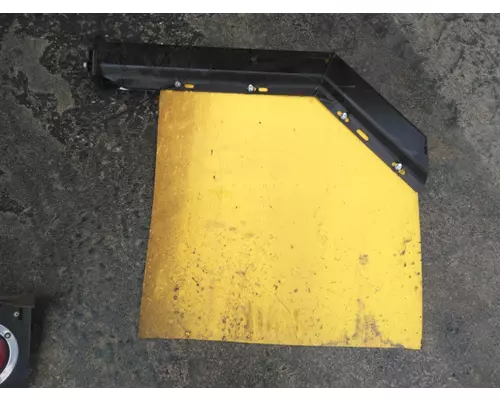 INTERNATIONAL LT MUD FLAP HANGER