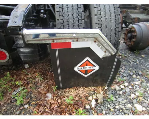 INTERNATIONAL LT MUD FLAP HANGER