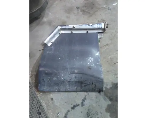 INTERNATIONAL LT MUD FLAP HANGER