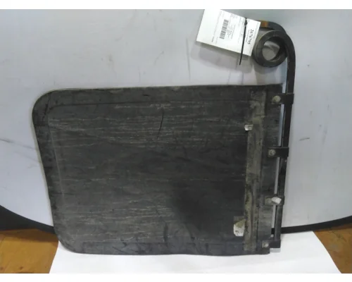 INTERNATIONAL LT MUD FLAP HANGER