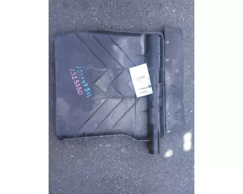 INTERNATIONAL LT MUD FLAP