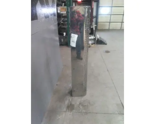 INTERNATIONAL LT MUFFLER SHIELD