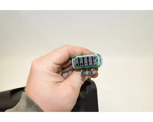 INTERNATIONAL LT Mirror (Side View)