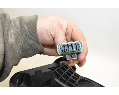 INTERNATIONAL LT Mirror (Side View)