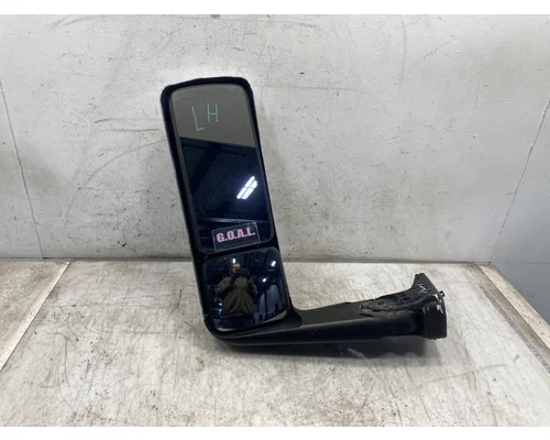 INTERNATIONAL LT Mirror (Side View)