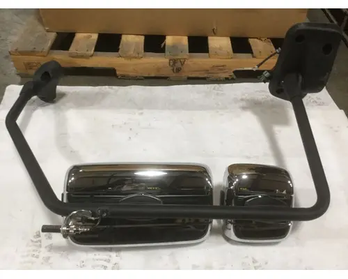 INTERNATIONAL LT Mirror (Side View)