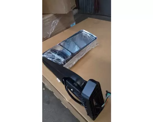 INTERNATIONAL LT Mirror (Side View)