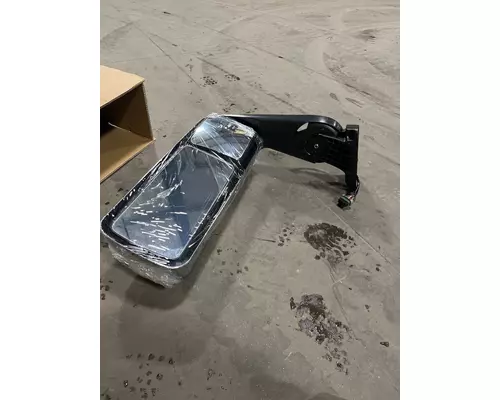 INTERNATIONAL LT Mirror (Side View)