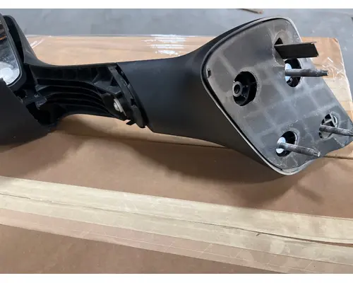 INTERNATIONAL LT Mirror (Side View)