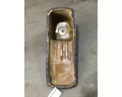 INTERNATIONAL LT Oil Pan