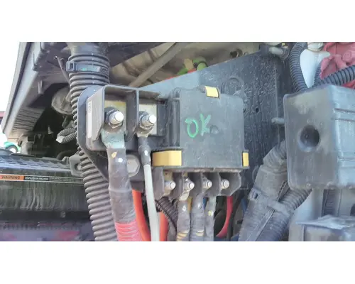 INTERNATIONAL LT POWERNET DISTRIBUTION BOX (PNDB)