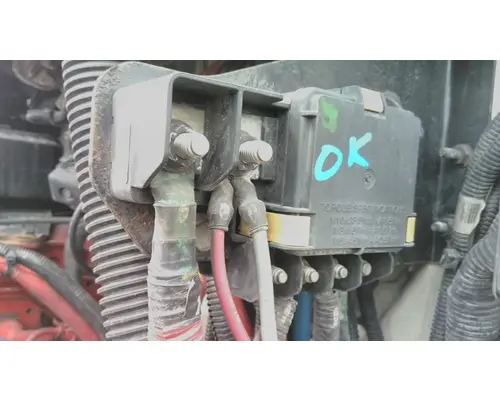 INTERNATIONAL LT POWERNET DISTRIBUTION BOX (PNDB)