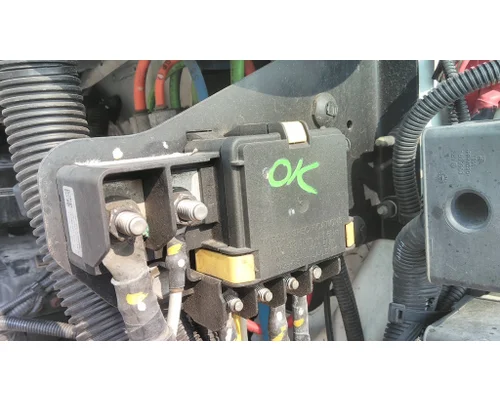 INTERNATIONAL LT POWERNET DISTRIBUTION BOX (PNDB)