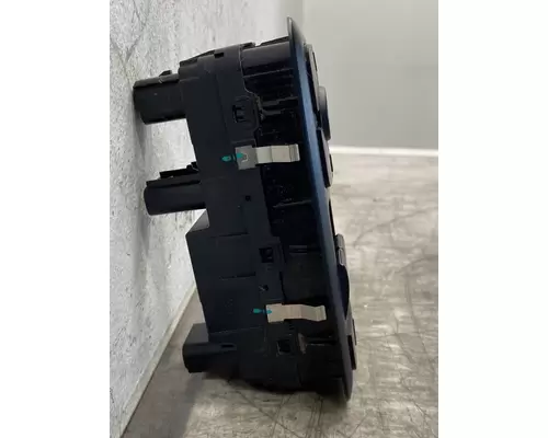 INTERNATIONAL LT Power Window Motor