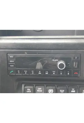 INTERNATIONAL LT RADIO AM/FM/BLUETOOTH