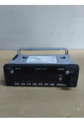 INTERNATIONAL LT RADIO AM/FM/BLUETOOTH