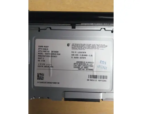 INTERNATIONAL LT RADIO AMFMBLUETOOTH